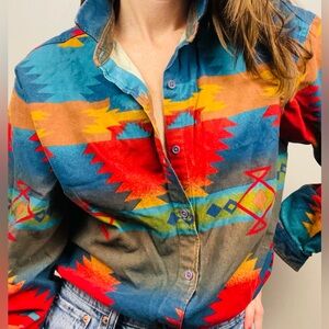 Vintage 90's Woolrich Southwestern Geometric Button-Down Shirt